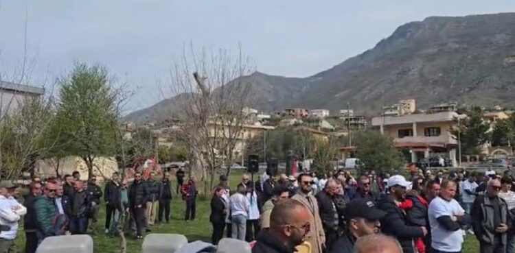 “Po na shpopullojnë”, protestuesit e zonës Dukat-Tragjas-Radhimë-Orikum, letër ndërkombëtarëve