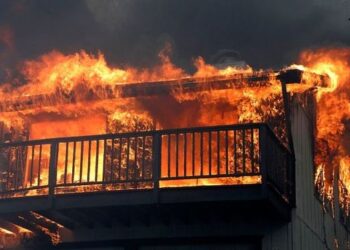 Merr flakë kati i parë i një hoteli në Don Bosko, evakuohen personat që ndodheshin brenda