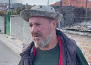 Zjarri fatal në Maliq, flet komshiu: Familje me halle, vetëm burri punonte