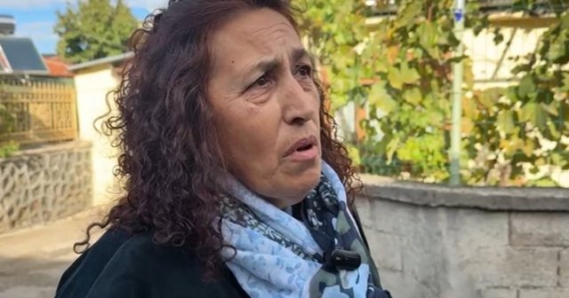 (VIDEO)“Vajza u hodh nga dritarja, nënë e bir nuk dolën dot”, fqinja rrëfen tmerrin e zjarrit në Maliq