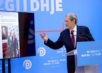 Berisha: Kukulla e Sorosit u tall me Trump duke treguar se është kloun ndërkombëtar