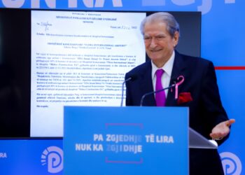 Afera e aeroportit të Vlorës/ Berisha: Balluku firmosi 140 milionë Euro, atë që Ahmetaj dhe Gjiknuri e refuzuan