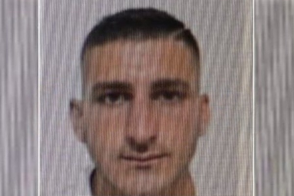 Në kërkim për vrasjen e 33-vjeçarit në Manzë/ Kush është Daniel Pepa (FOTO)