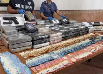 “Droga me vlerë 16 milionë euro – Shqiptari kapet me arsenal në mes të Romës”