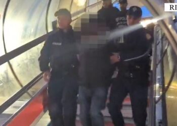 Pastronte paratë e një grupi kriminal në Durrës, ekstradohet nga Milano i shumëkërkuari (Emri)