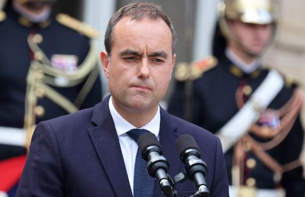 Francë/ Jep dorëheqjen kryeministri Sebastian Lecornu