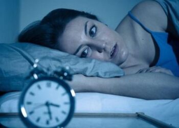 Si ndikon ndryshimi i orës në shëndetin e njeriut, gjashtë efektet negative