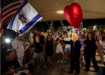 Marrëveshja e paqes, shpërthejnë festimet në Gaza e Tel Aviv: Do Zoti e kanë seriozisht!