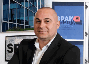 Bleu vota për Tom Doshin/ Spak dërgon për gjykim kryebashkiakun socialist në Vaun e Dejës, Kristian Shkreli