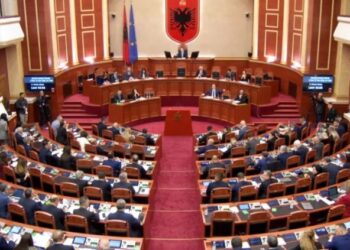 Do kandidojë për bashkinë, deputetja socialiste jep dorëheqjen nga mandati, kush pritet ta zëvendesojë