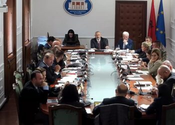 Blushi “zbraz” akuzat ndaj Metanit: Pse hesht ILD për gjyqtarët problematikë dhe aferën e inceneratorëve?