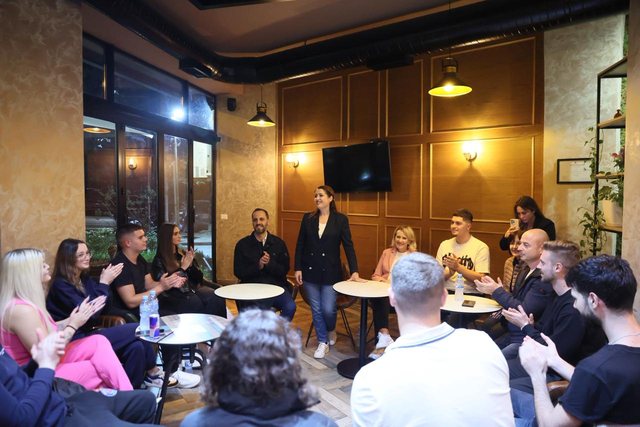 Manastirliu takon të rinjtë e Njësisë 9: Dialog dhe përfshirje aktive në qytet