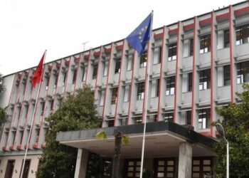 Shqipëria i përgjigjet deklaratave të Serbisë: Mos ngatërroni rolet e agresorëve me viktimën