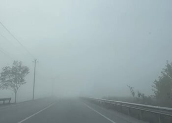 Mjegulla pushton aksin Korçë-Maliq, kërkohet kujdes nga drejtuesit e mjeteve