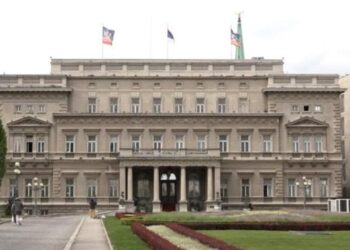 Beogradi dhe Moska nënshkruajnë memorandum për thellimin e bashkëpunimit