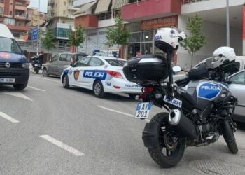 Vrasje në Tiranë: Picieri ther për vdekje kuzhinierin pas një sherri në lokal