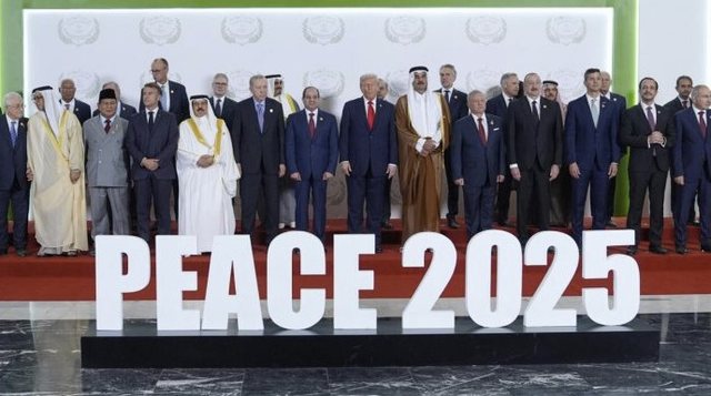 Trump largohet nga Egjipti, duke i dhënë fund vizitës së shkurtër në Lindjen Mesme