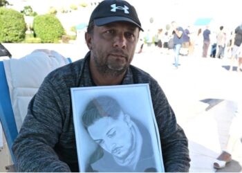 Denis Ruçi, zhvarrimi shtyhet për javën e ardhshme – babai në ditën e 17-të të grevës së urisë