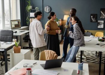 Studimi tregon: 17 minuta pushim mund t’ju rikarikojnë për një ditë të tërë pune