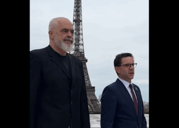 Rama ndan pamje nga Parisi: I ftuar nga presidenti francez në Forumin e Paqes