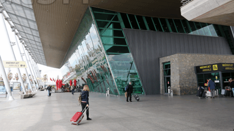 Udhëtimi në Shengen/ Ambasada e BE jep njoftimin zyrtar: Nga 12 tetori nis sistemi i ri…