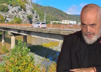 E lënë në “harresë” nga ARRSH/ Ura e Rubikut, rrezik i përditshëm mbi lumin Fan