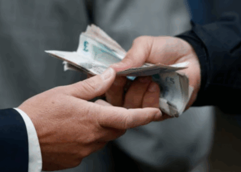 Një arbitër në krye të rrjetit kriminal, trukonte ndeshjet e Serisë C në Itali