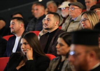 Salianji me të përndjekurit politikë: Nuk duhet të lejojmë që sakrificat e tyre të harrohen