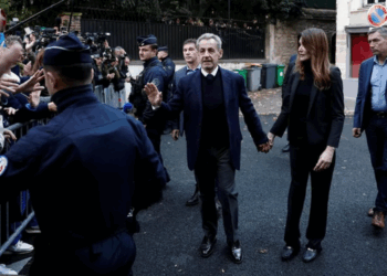 Cilët janë dy librat që Sarkozy mori me vete në qelinë “VIP”, ja simbolika e tyre