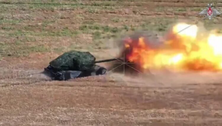 Dronë dhe artileri mbi ndihmat humanitare – Rusia godet kamionët e OKB në Ukrainë