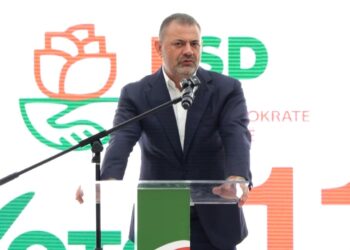 Tom Doshi ankohet te Celibashi, kërkon zyra nga shteti për PSD në gjithë vendin