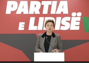 Erisa Xhixho: Qeveria po tall pensionistët me rritje qesharake prej 2.5%