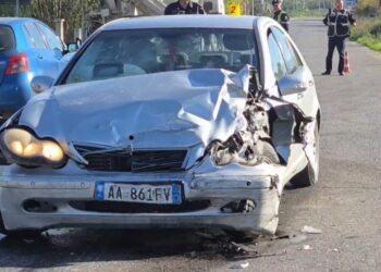 Aksident i rëndë në aksin Fier-Roskovec, 6 të plagosur nga përplasja e dy makinave