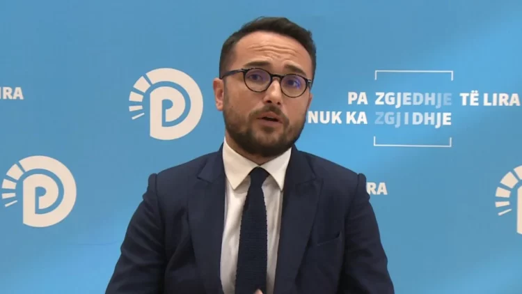 “Fraksioni nuk u përmend”, Alimehmeti dhe Kopliku flasin për mbledhjen e demokratëve më të votuar