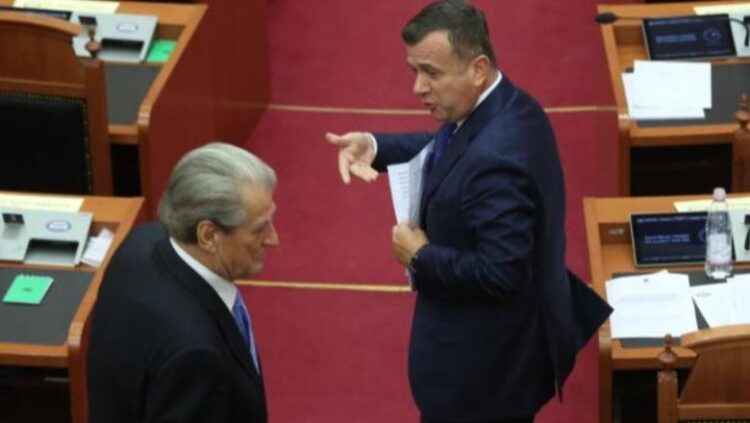 Fjalët për Gonzaton, PS kërkon përjashtimin e kreut të PD me 30 ditë nga Kuvendi