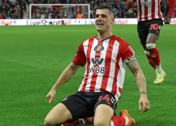Xhaka protagonist në Premier League, shënon golin e barazimit ndaj Everton