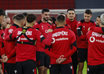Kualifikueset e Botërorit 2026/ Shqipëria mbyll përgatitjet për ndeshjen ndaj Anglisë në “Air Albania”