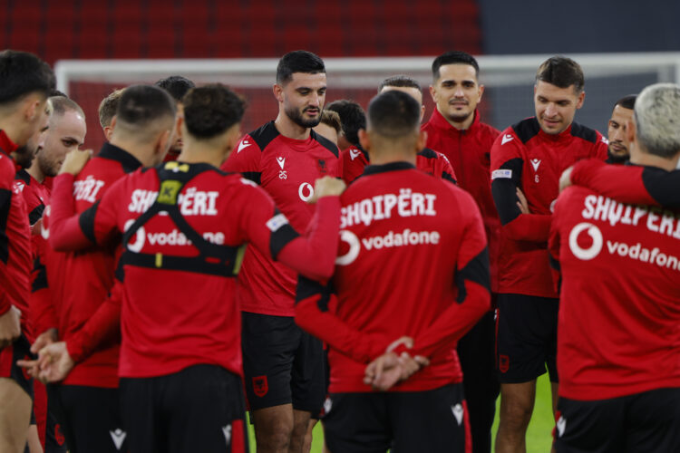 Kualifikueset e Botërorit 2026/ Shqipëria mbyll përgatitjet për ndeshjen ndaj Anglisë në “Air Albania”