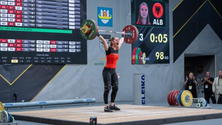 Enkileda Carja me medalje të artë, shpallet Kampione e Europës për të Rinj dhe U23