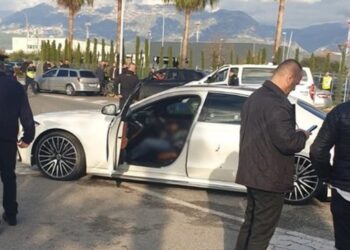 Atentati mafioz në Rinas/ Detaje: ‘Benz’-i ndalet pas pak metrash, autori qëllon Gilmando Danin me breshëri