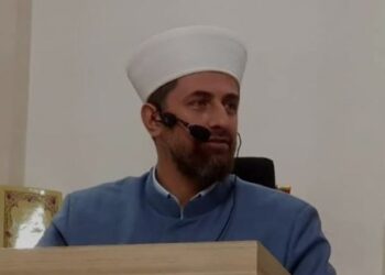 Ligji për barazinë gjinore/ Myftiu i Vlorës: Mallkuar qoftë çdo dorë që ngrihet për të keqen e këtij populli