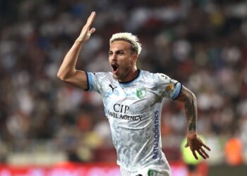 Taulant Seferi realizon dopietë në Turqi, skuadra e tij në krye të renditjes