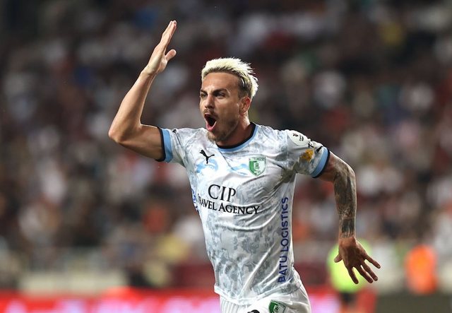 Taulant Seferi realizon dopietë në Turqi, skuadra e tij në krye të renditjes