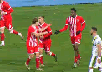 7 gola dhe tension deri në fund/ Skënderbeu mposht Lushnjen në një ndeshje spektakolare