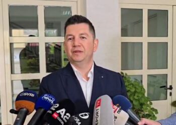 Dionis Sota thirrje vlonjatëve të zgjedhin “djalin e tyre”: Koha për ndryshim rrënjësor