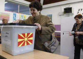 Konservatorët fitojnë bindshëm zgjedhjet lokale në Maqedoninë e Veriut