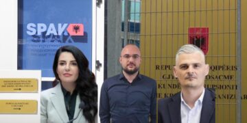 Vendimi i plotë/ “Arrest në shtëpi” për Gjylin e Elezin, konfirmohet pezullimin nga detyra dhe bllokimin e pasaportës për Belinda Ballukun