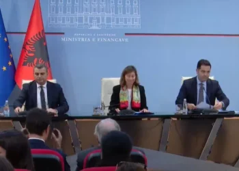 FMN kërkesë BSH: Mos jepni kredi për autostrada dhe PPP