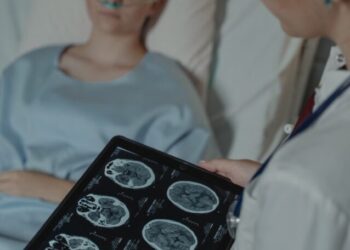 Mjekësia vijon dështimet! Të sëmurët me tumor po mjekohen jashtë vendit – Shifrat