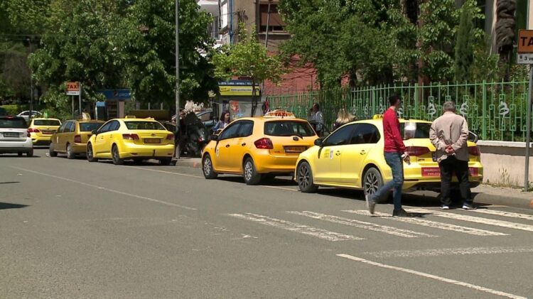 Sot hyri në fuqi rritja e çmimit të energjisë për makinat elektrike, reagon shoqata e taksive